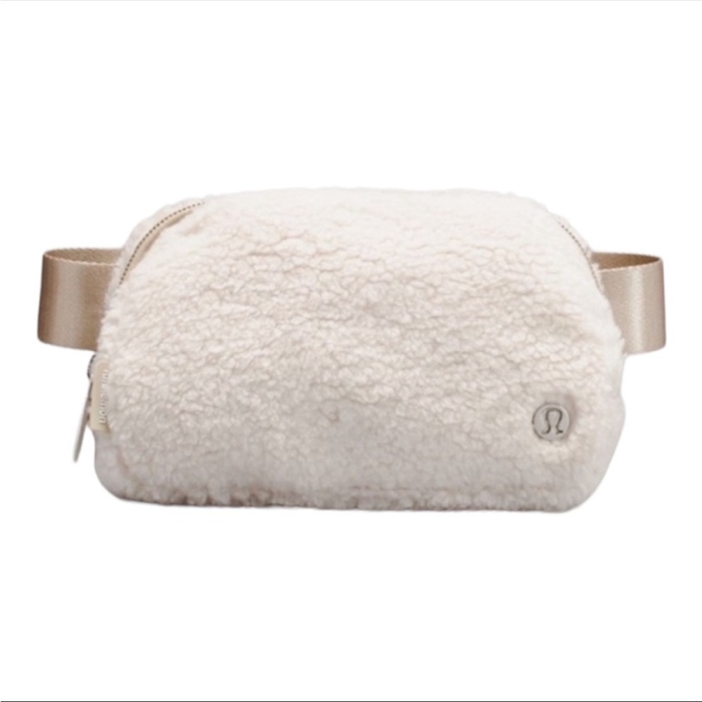 Lululemon Everywhere Fleece Belt Bag Extended Strap Natural Ivory/Trench